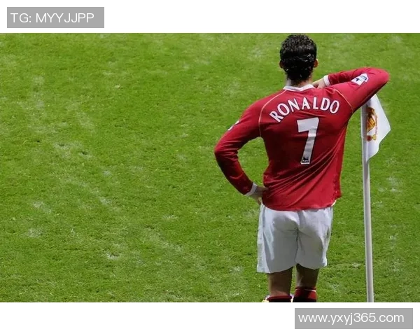 足球巨星的成长之路：从草根到巅峰的传奇人生探索